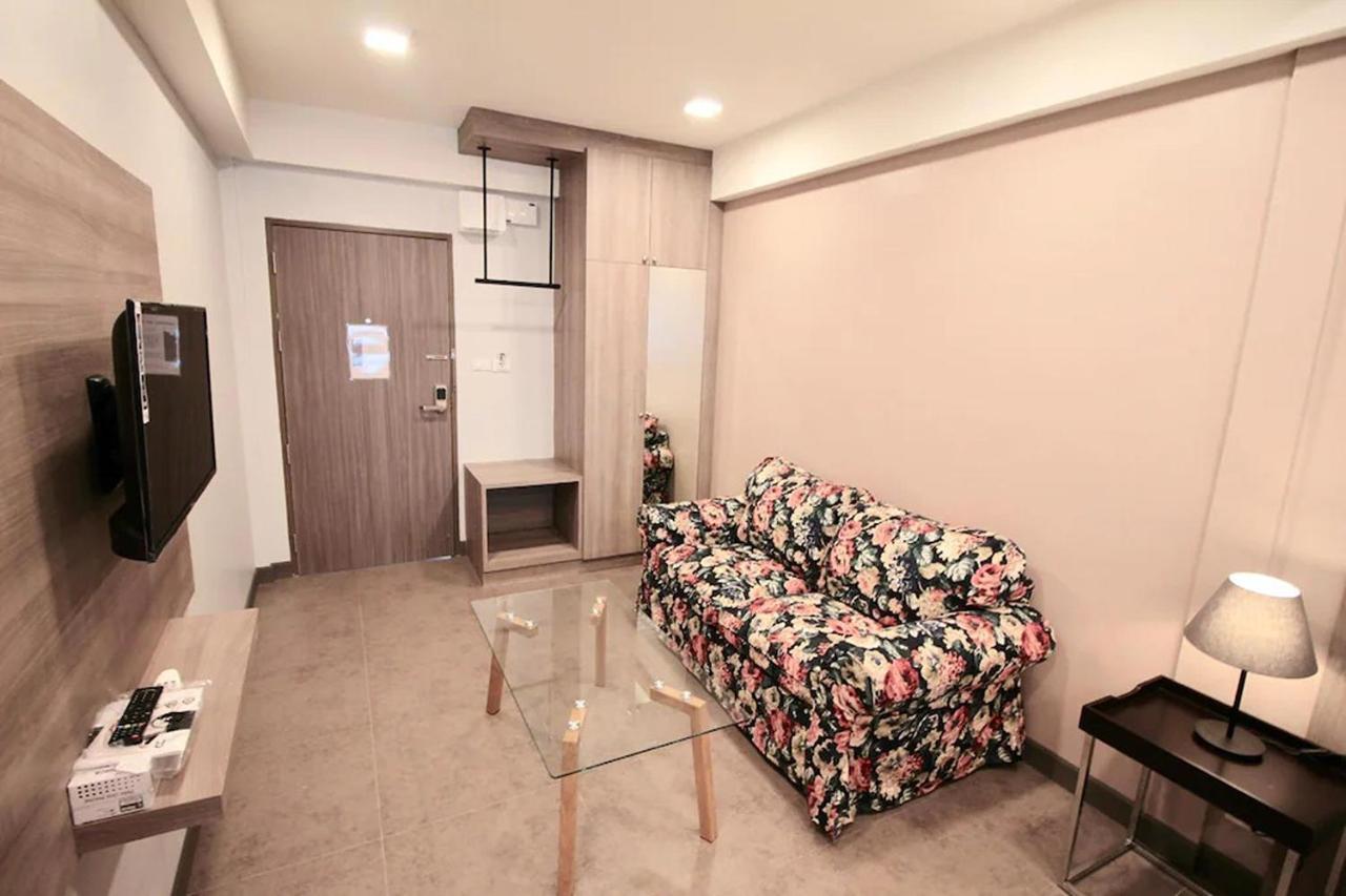 בנגקוק R 17 Living Hotel מראה חיצוני תמונה